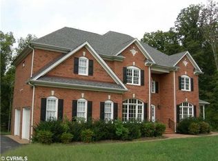 17562 Carrington Glen Ln, Rockville, VA 23146