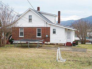 1st image of 1833 Murrell Ave