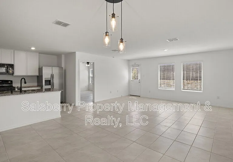11807 Marcellus Way — Photo 16
