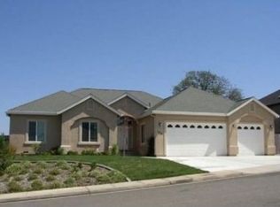 539 Fair Hill Dr, Redding, CA 96003