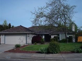 2971 Sylvia Rd, Central Point, OR 97502