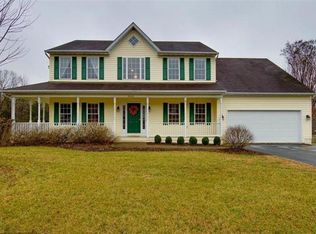 6008 Waterman Dr, Fredericksburg, VA 22407