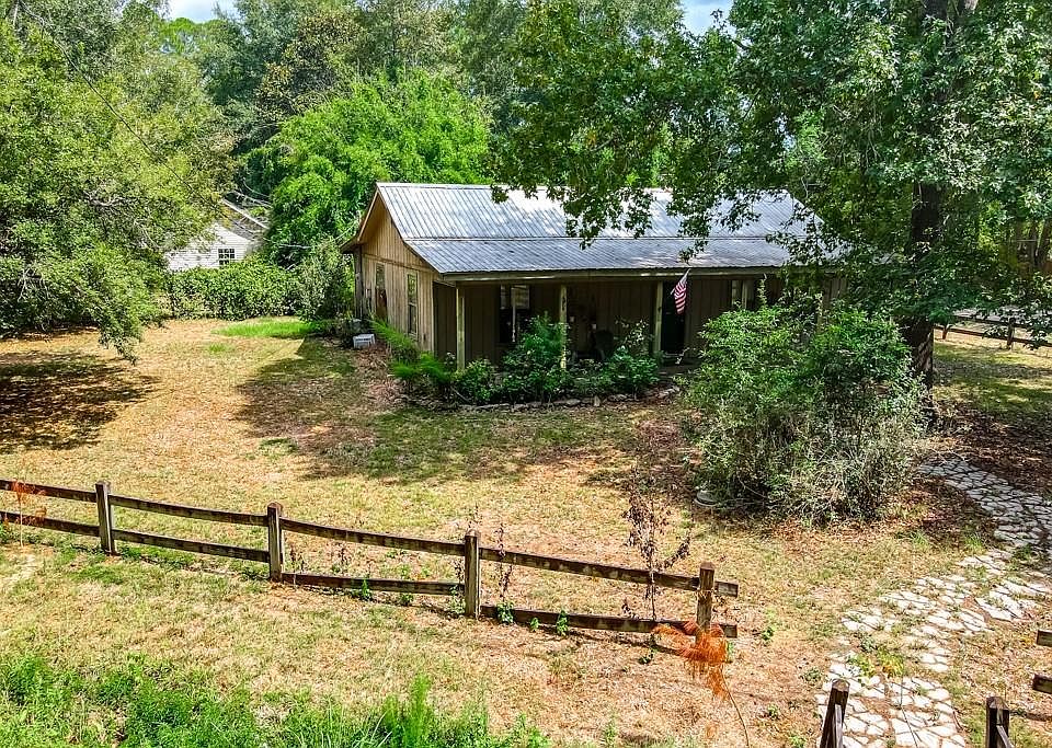 28424 Isaac Rd, LA 70445 Zillow