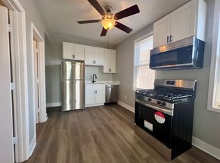 1019 W 18th St #2R, Chicago, IL 60608