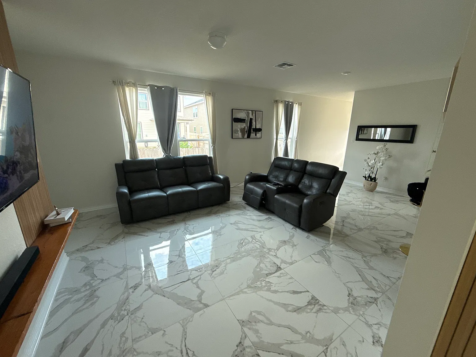 3 bed, 1417 sqft, $1,600 — Photo 3