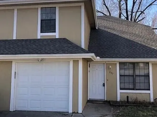 827 Elizabeth Ct, Liberty, MO 64068