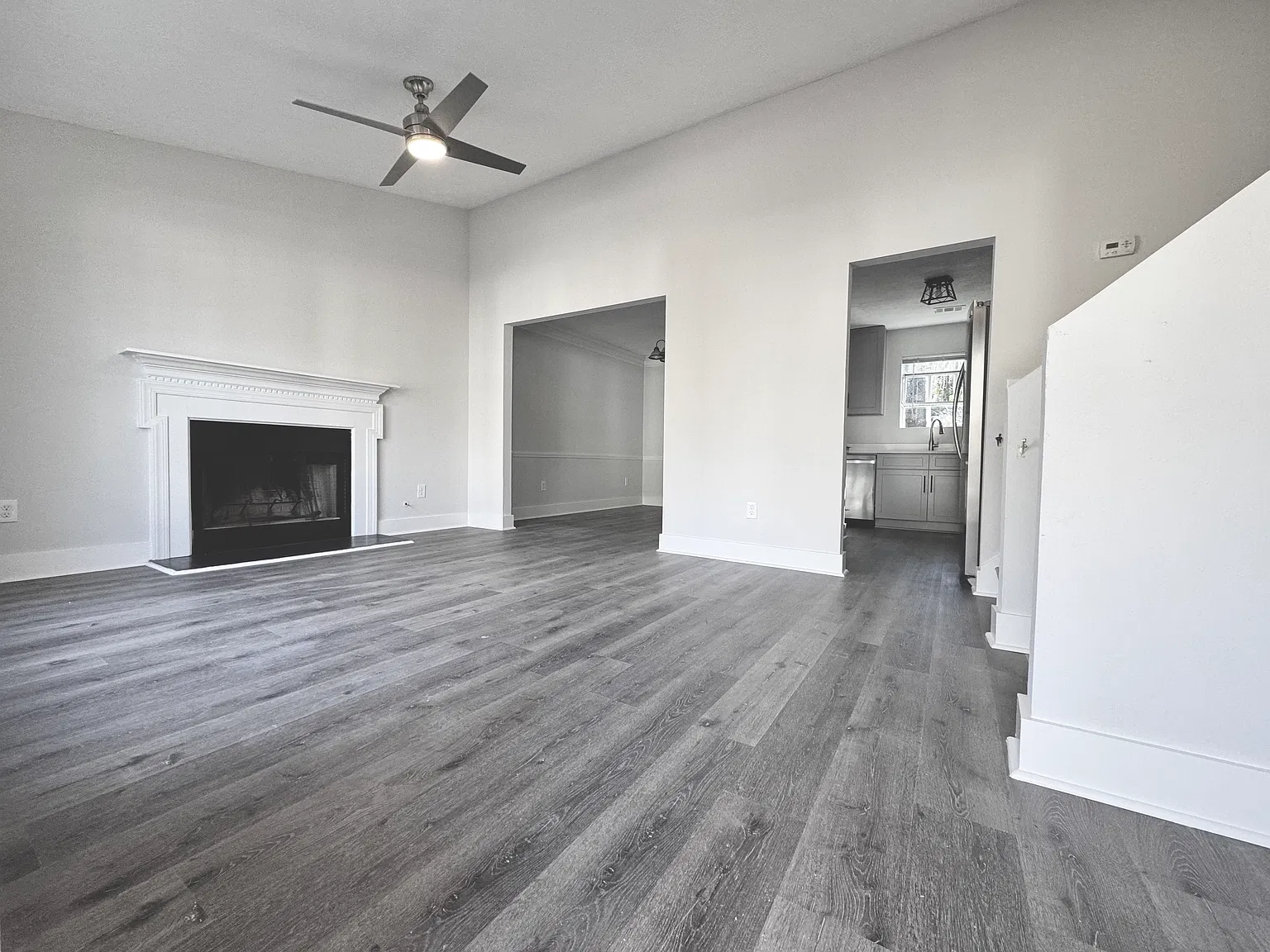 2111 Glenwood Downs Dr — Photo 4