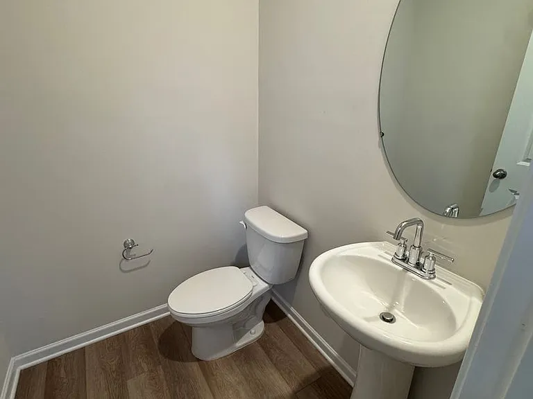1066 Plumcrest Dr — Photo 9