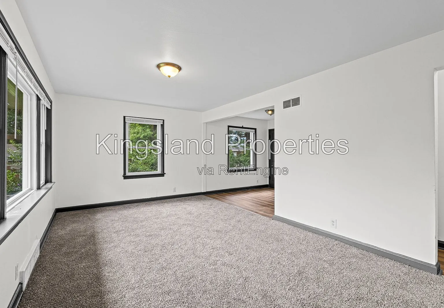 2 bed, 1.0 bath, 825 sqft, $1,200 — Photo 3