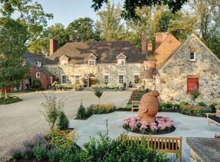 579 Van Beuren Rd, Morristown, NJ 07960