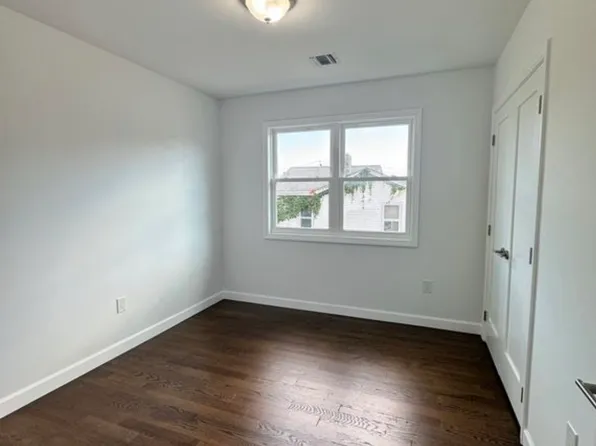457 Home Ave #2, Staten Island, NY 10305