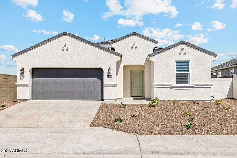 1st image of 1554 E GLAZIER Drive E
