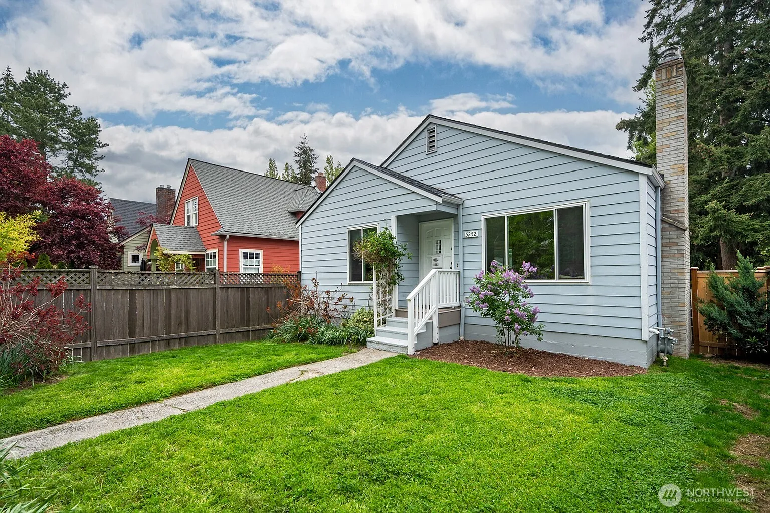 5252 35th Avenue SW photo 1