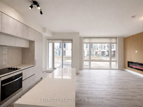 11 David Eyer Rd #1505, Richmond Hill, ON L4S 0N3