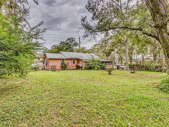 4th image of 3401 Spring Glen Rd