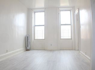 354 S 5th St APT 3, Brooklyn, NY 11211