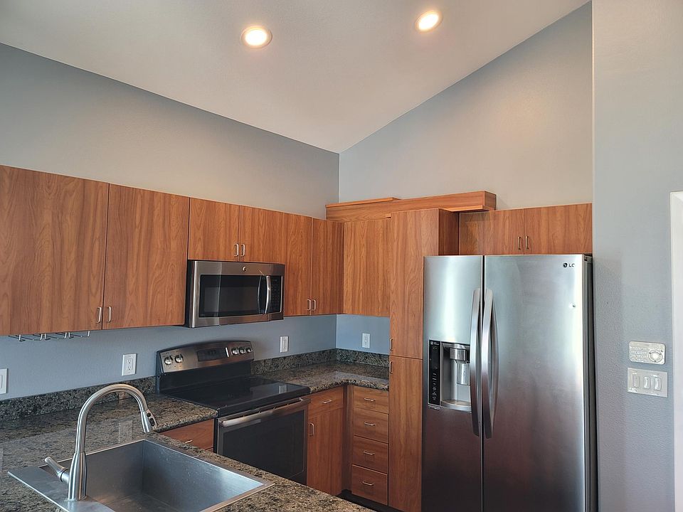 1st image of 1501 Front St Unit 602
