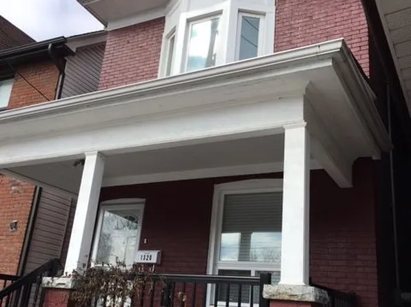 1320 Dundas St E #Bs, Toronto, ON M4M 1S6