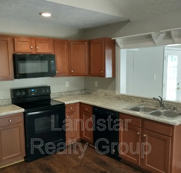 9403 Burgoo King Rd — Photo 26