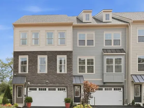 14175 Slate St, Woodbridge, VA 22193