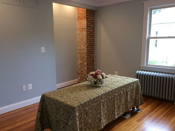 Living room from entrance