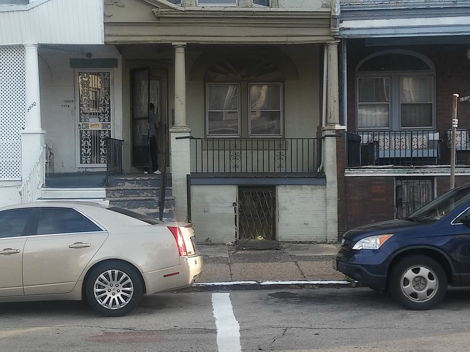 1st image of 2932 W Oxford St