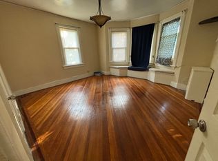 70 Willow Dr FLOOR 2, New Rochelle, NY 10805