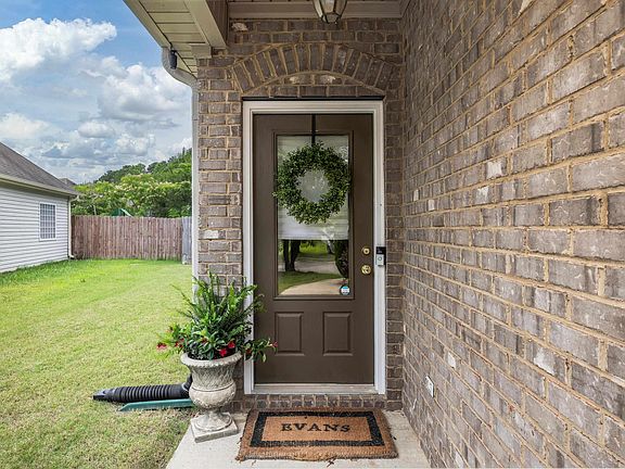 3rd image of 5296 Promenade Dr