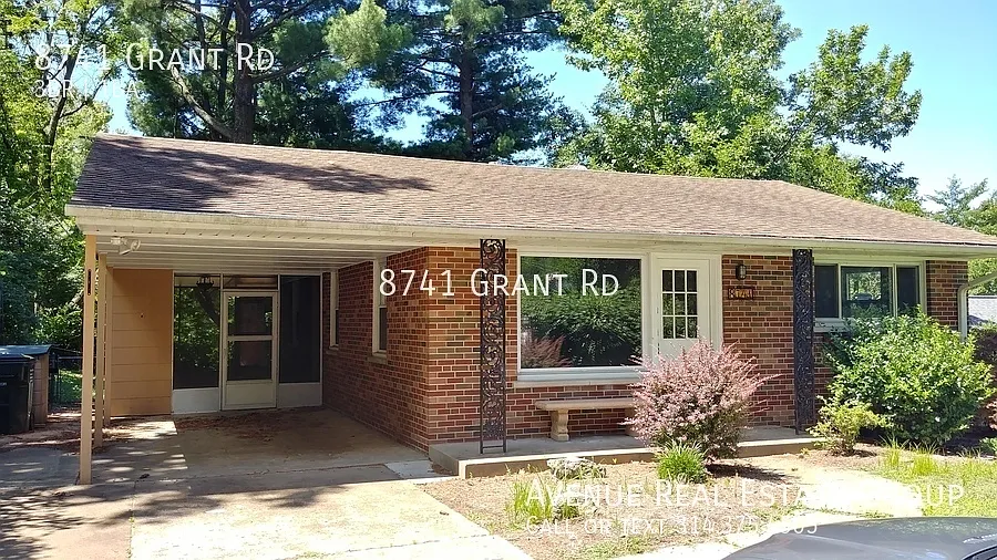 8741 Grant Rd photo 1