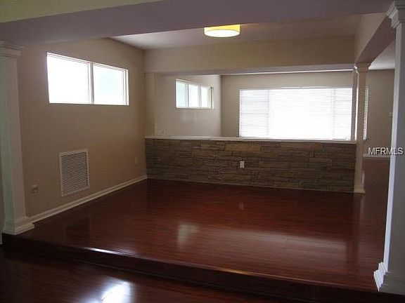 5th image of 713 66th St N