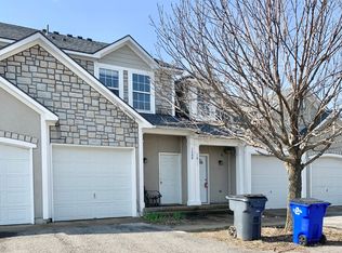 989 N Findley St #989, Olathe, KS 66061