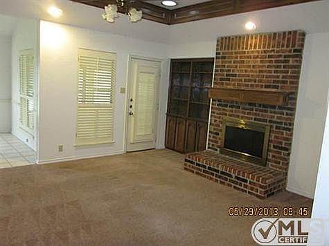 4th image of 3200 Elkhart Ct