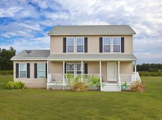 100 Canaan View Ln, Surry, VA 23883