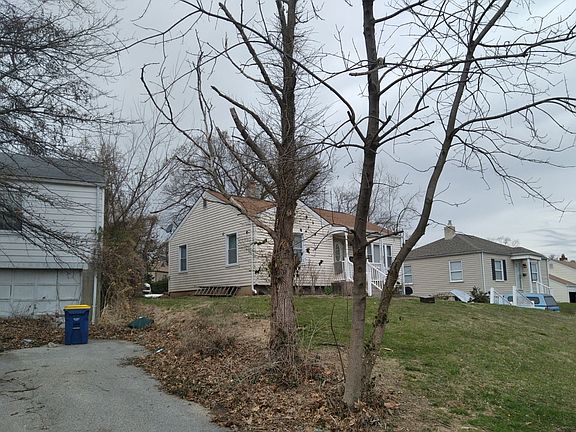 3rd image of 3117 La Vista Dr