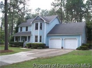 7670 Firethorn Dr, Fayetteville, NC 28311