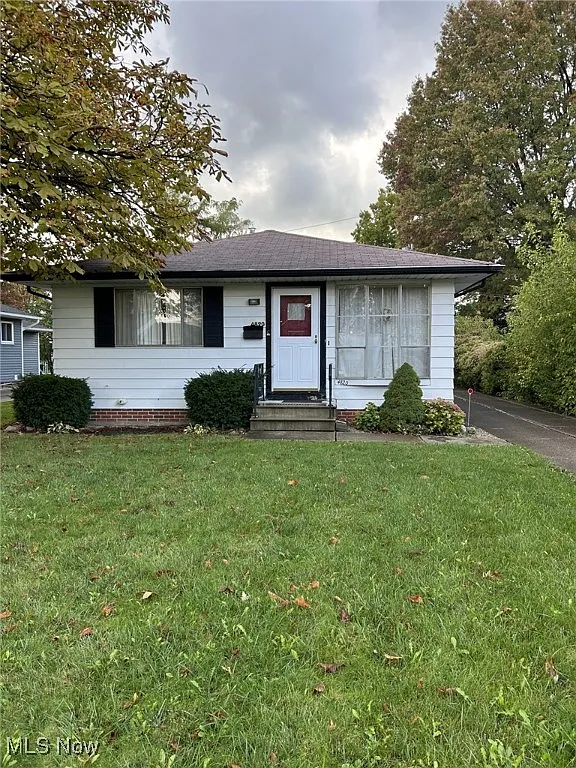 4820 Fleharty Rd photo 1