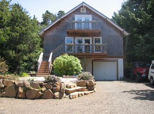 5560 Palisades Dr, Lincoln City, OR 97367
