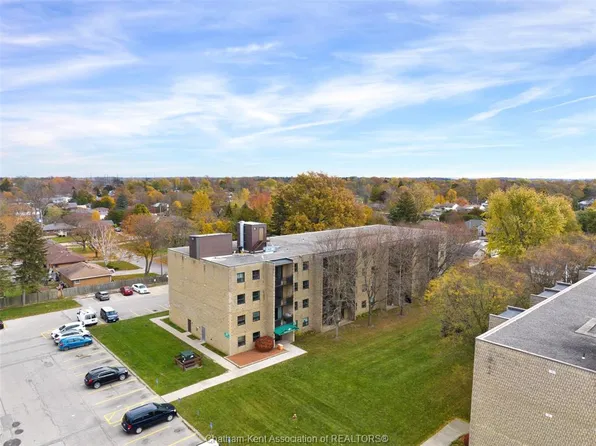 150 Park Ave E #312, Chatham Kent, ON N7M 3V6