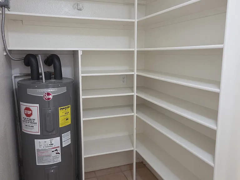 2334 W Olla Ave — Photo 14