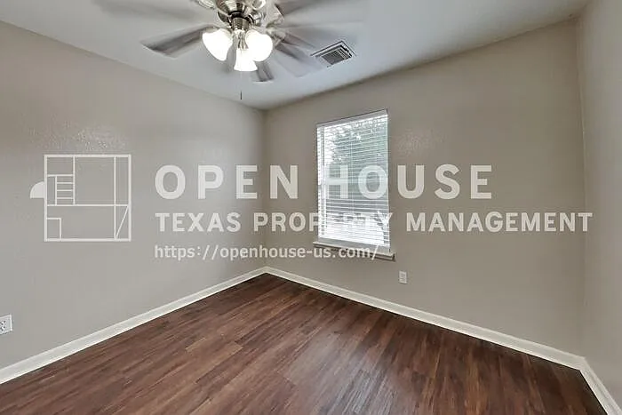 6439 Lily Hollow Ct — Photo 14