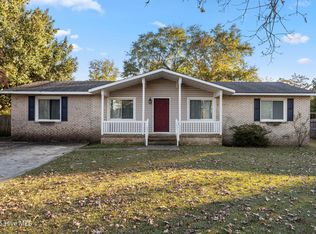 6513 Senator Drive, Fayetteville, NC 28304