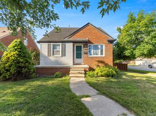 15683 Keppen Ave, Allen Park, MI 48101