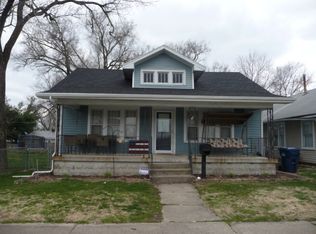 2720 Garfield Ave, Terre Haute, IN 47804