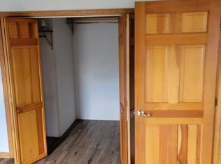 61 Fallbrook St #4, Carbondale, PA 18407