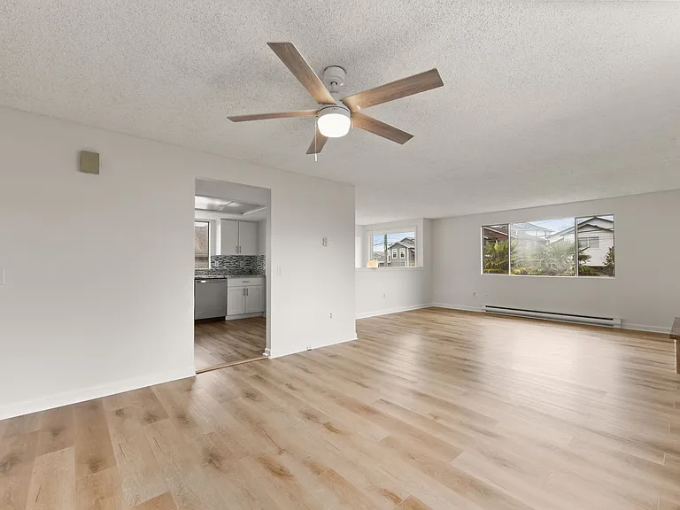 3125 S Dakota St — Photo 4