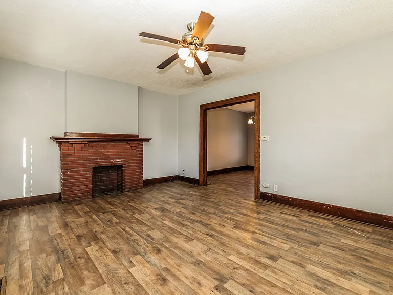 113 W Parkwood Dr #113 — Photo 7
