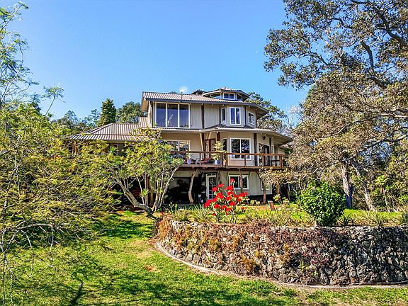 3rd image of 43-5745 Old Stable Rd