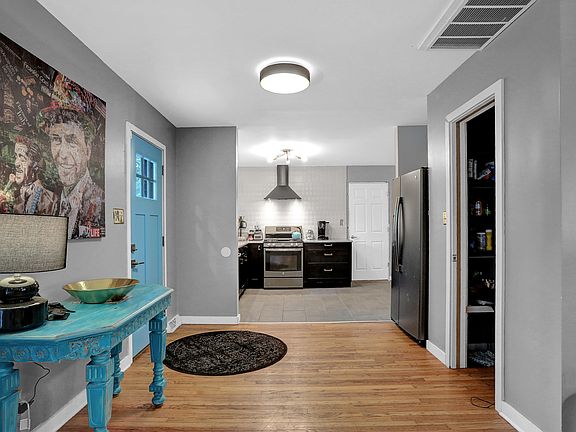 5th image of 865 W 77th Street South Dr