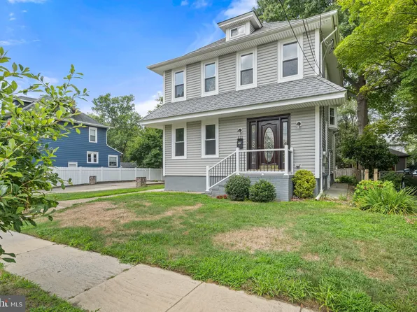 111 E Knight Ave, Collingswood, NJ 08108