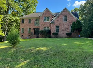 102 Creek Point Cir, Williamsburg, VA 23188